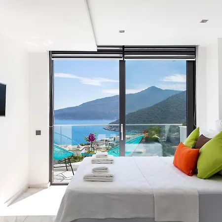 Sleeps 8 With Pool Air Con And Wifi * Калкан
